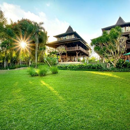 Villa Atas Awan Payangan Exterior photo
