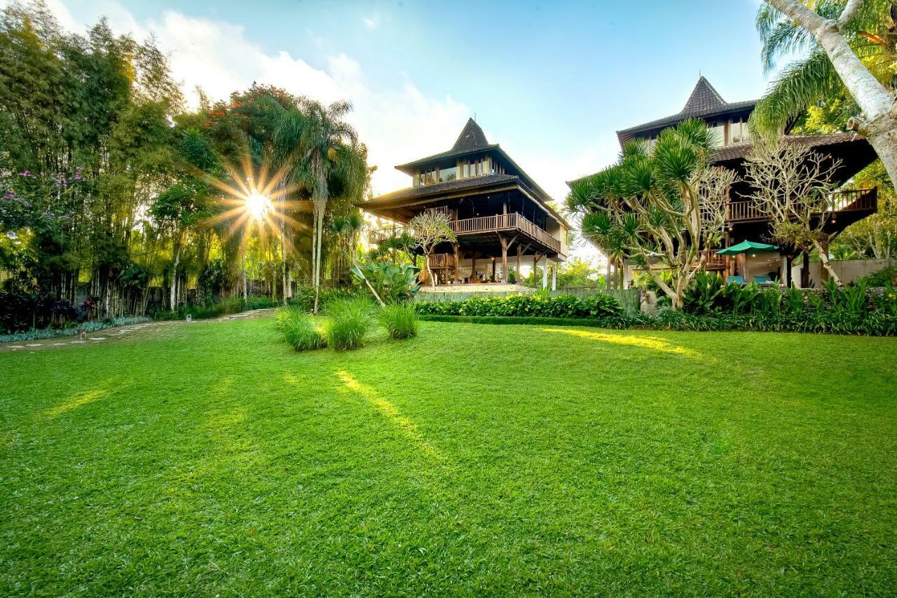 Villa Atas Awan Payangan Exterior photo