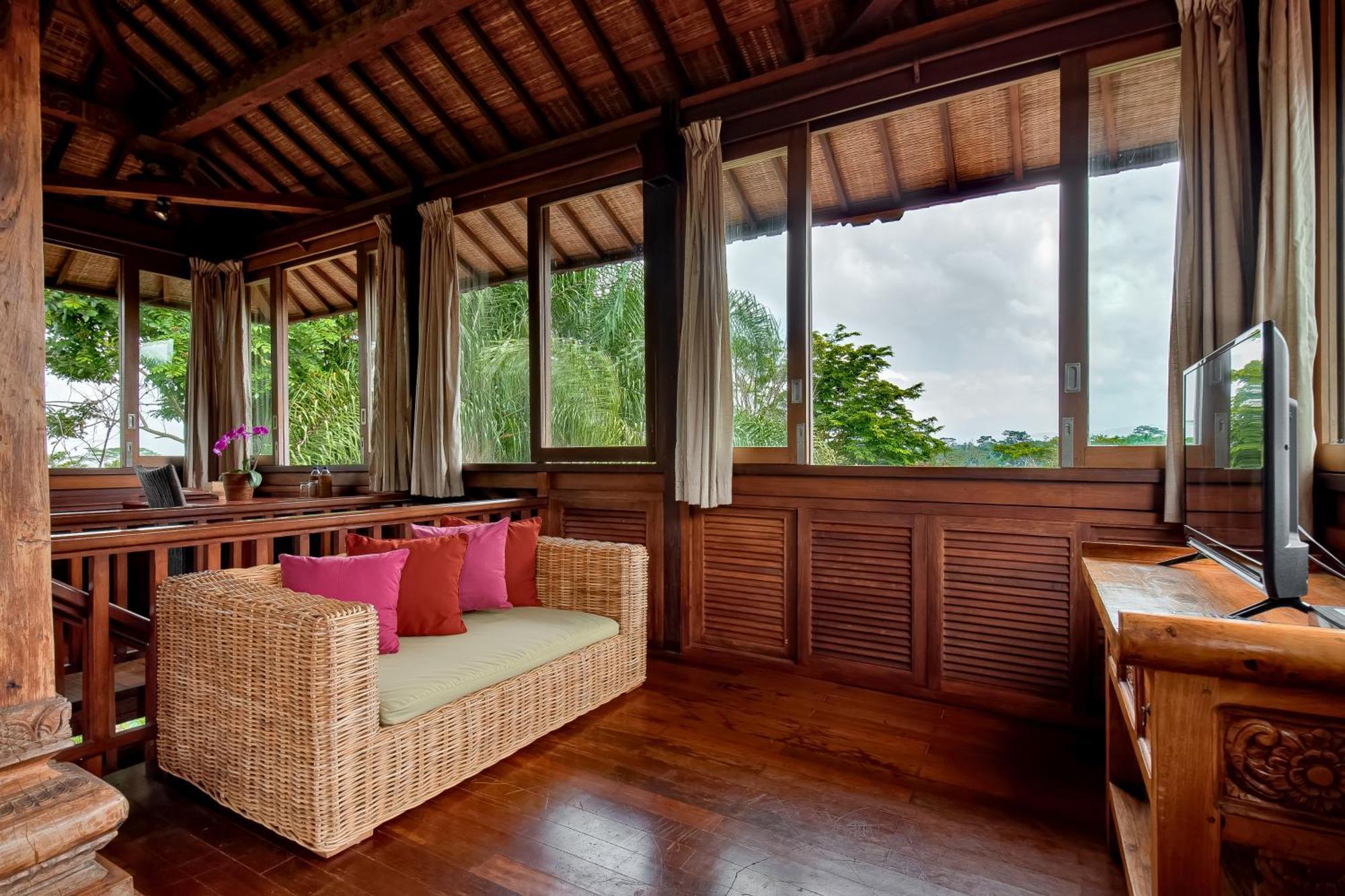 Villa Atas Awan Payangan Exterior photo