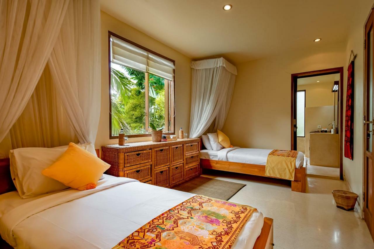 Villa Atas Awan Payangan Exterior photo