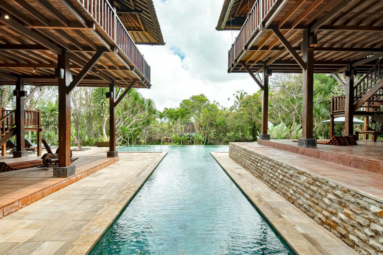 Villa Atas Awan Payangan Exterior photo