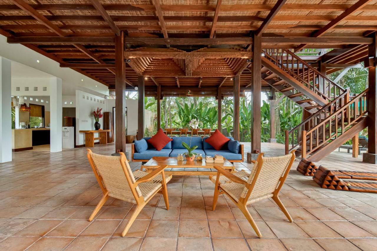 Villa Atas Awan Payangan Exterior photo
