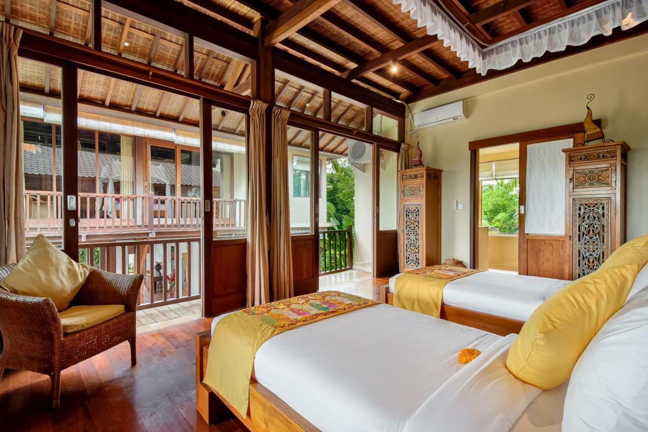 Villa Atas Awan Payangan Exterior photo